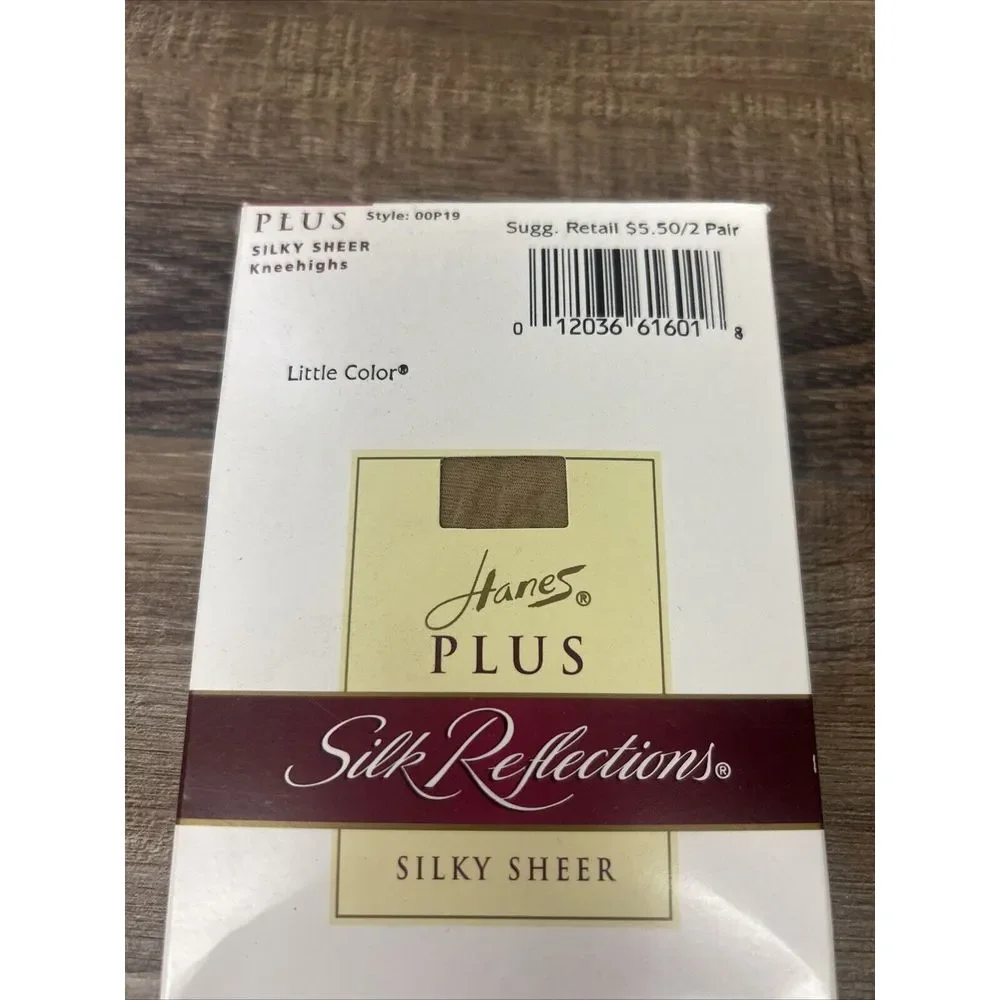 Hanes Plus Silk‎ Reflections Silky Sheer Kneehighs - Little Color, Style 00P-19